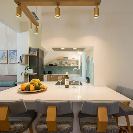 Tatianas Kanevaro Apartment