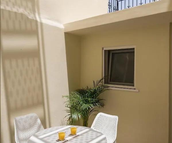 Tatianas Kanevaro * La Canée